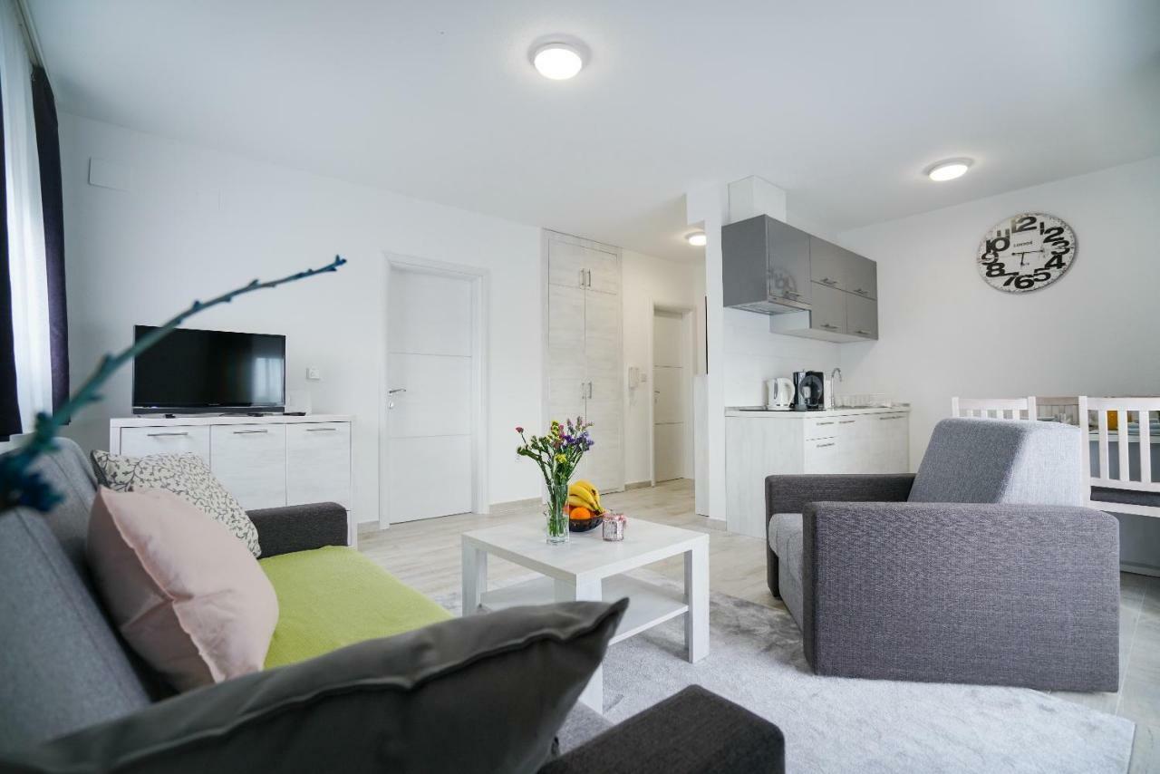Apartmani Župan Sukošan 外观 照片